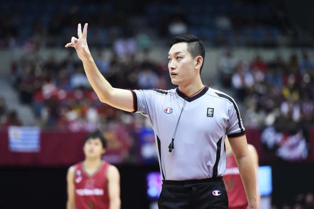加藤誉樹（審判）が４年連続で最優秀審判賞に輝く｜2019-20年BリーグB１
