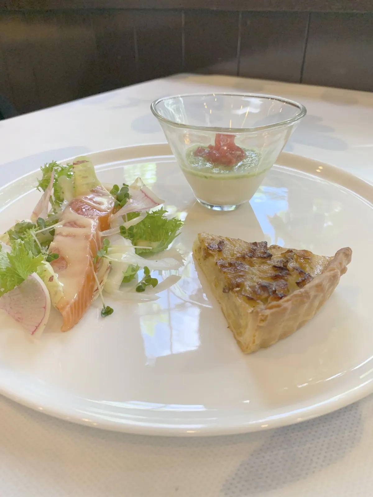 アンジュジュ｜下山シェフが食材にこだわりを持つワケお客様に非日常を感じていただきの画像13