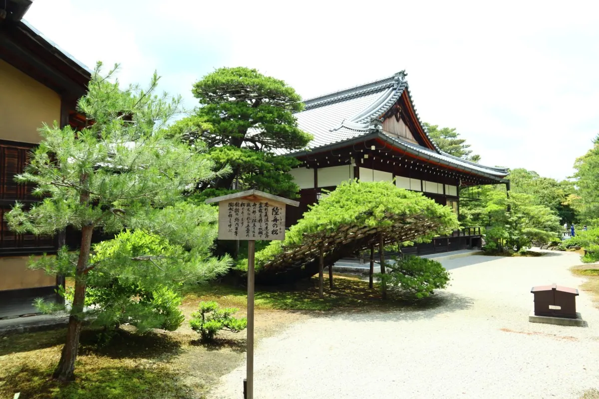 金閣寺｜正式名称は鹿苑寺。極楽浄土の世界を華やかに表現した世界遺産の画像7