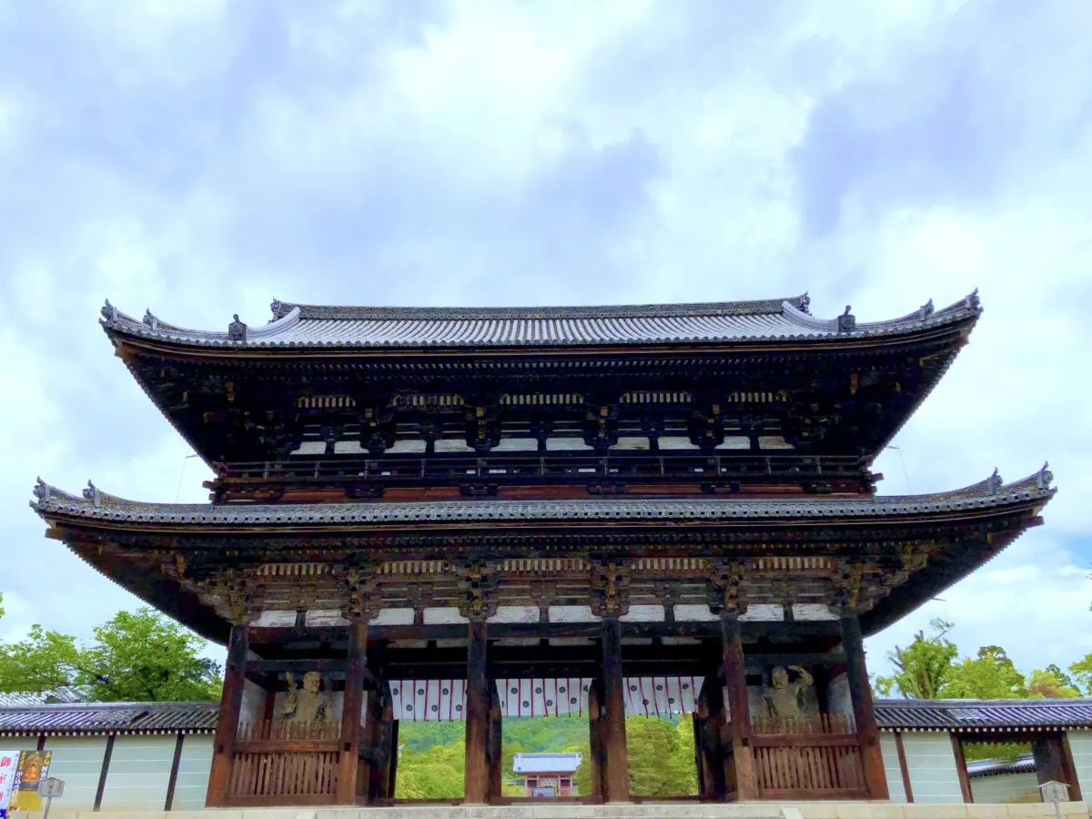 仁和寺｜古都の雰囲気を味わい、宿泊を楽しめる世界遺産
