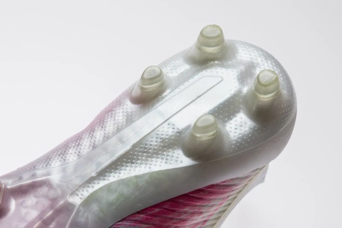 adidasX鬼フィット&神スピードで異次元のボールコントロールを実現の画像3