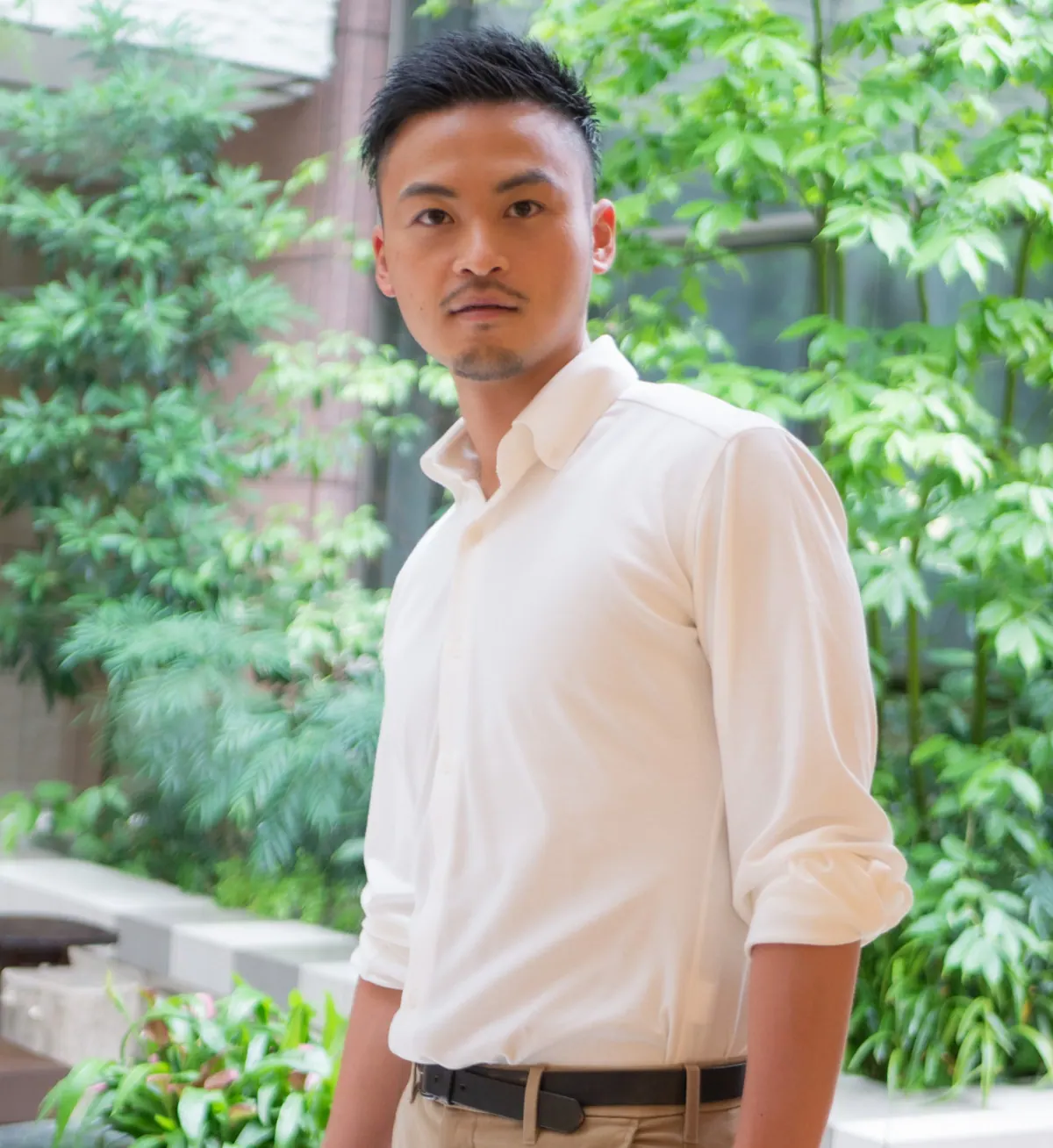 窮屈感とはサヨナラ！まるでTシャツのような着心地のラクスマシャツMakuakeにの画像2