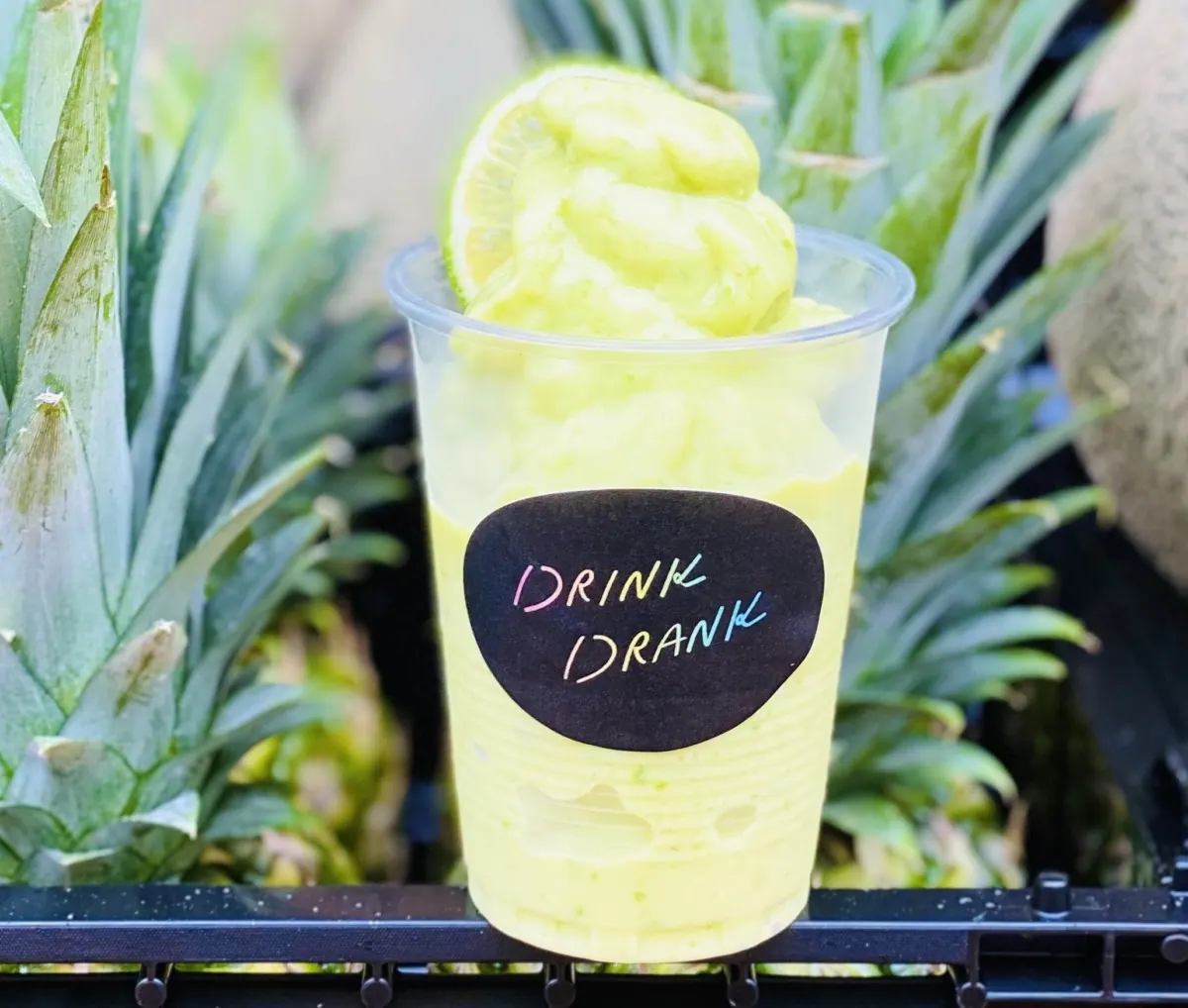果物丸ごとかじり感覚！スムージー専門店「DRINK DRANK」が京都初出店
