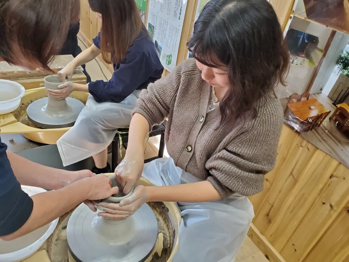 堺・緑のミュージアム ハーベストの丘に連房式登り窯で陶芸作品を焼成の画像8