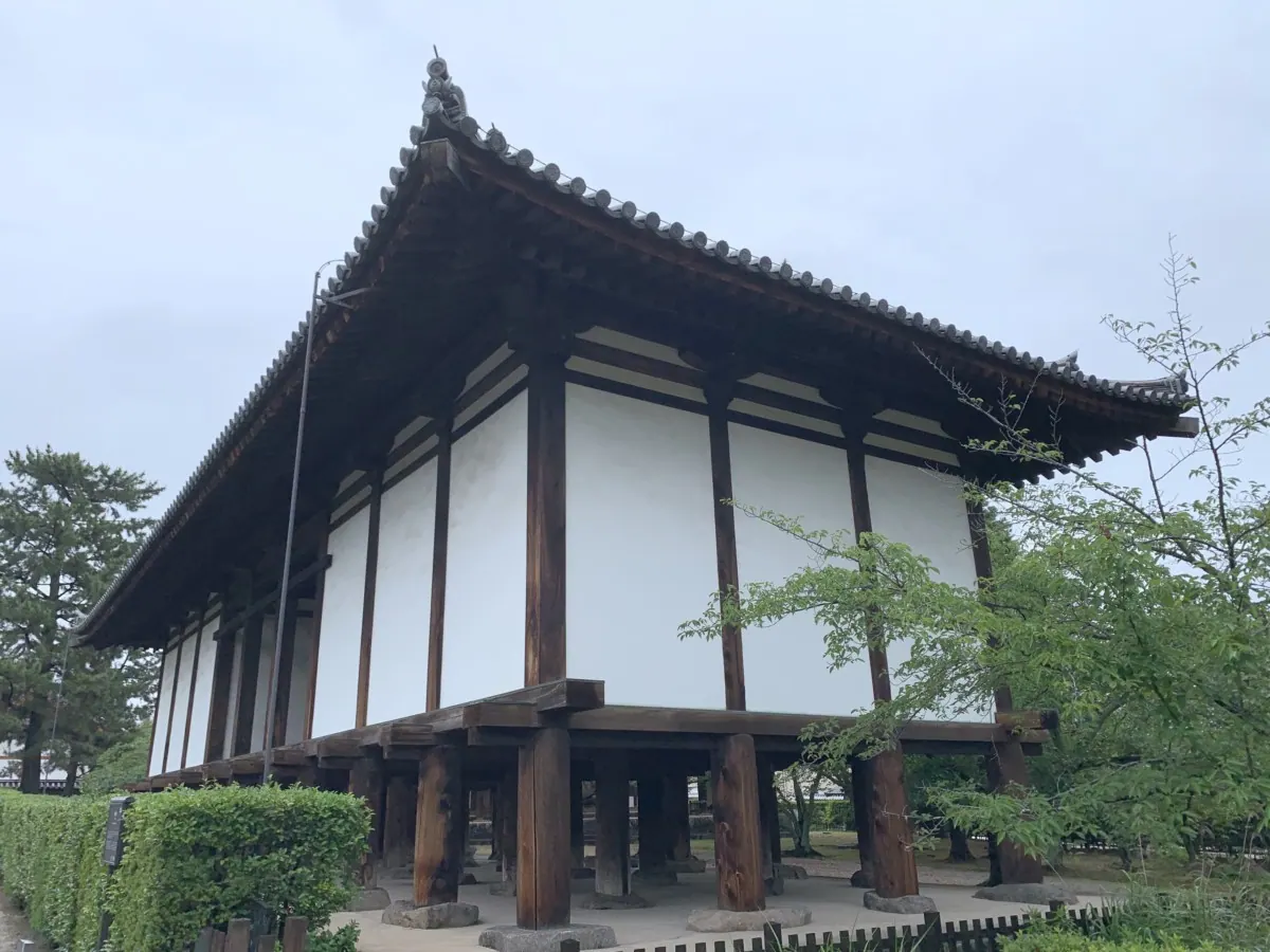 法隆寺｜聖徳太子が父の病気回復を願って建てた世界最古の木造建造物の画像13