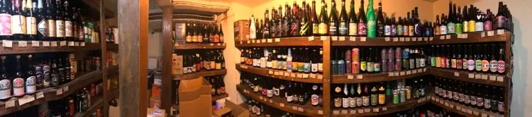 CRAFT BEER BASE｜梅田で250種類のビールを堪能できる酒屋&ビアカの画像2