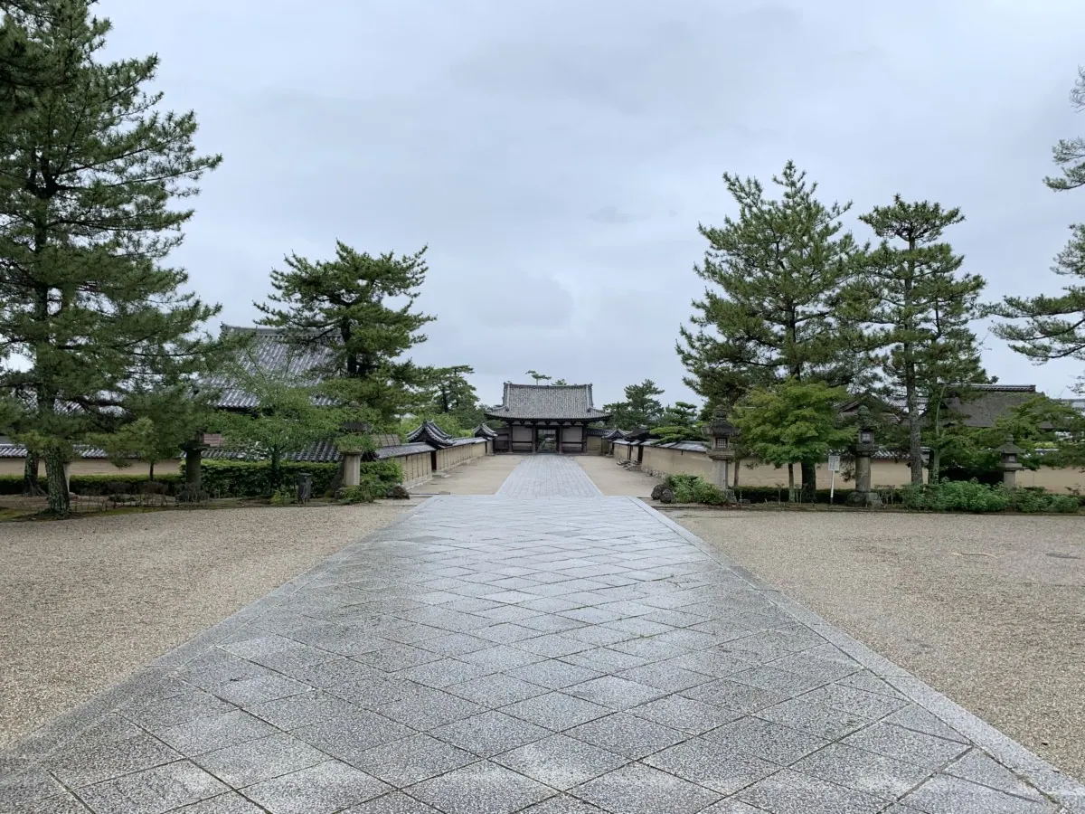 法隆寺｜聖徳太子が父の病気回復を願って建てた世界最古の木造建造物の画像17