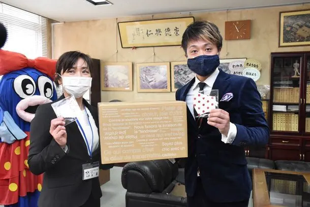 DAVID LAYERシャツの生地を使用！オリジナルマスクを海外日本人学校に贈るの画像4