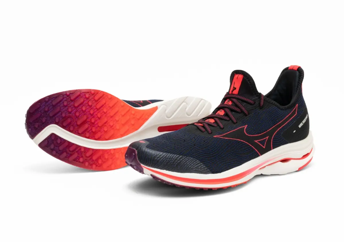 反発力でより前へ走る！ミズノ・新ランニングシューズ「WAVE RIDER 24」