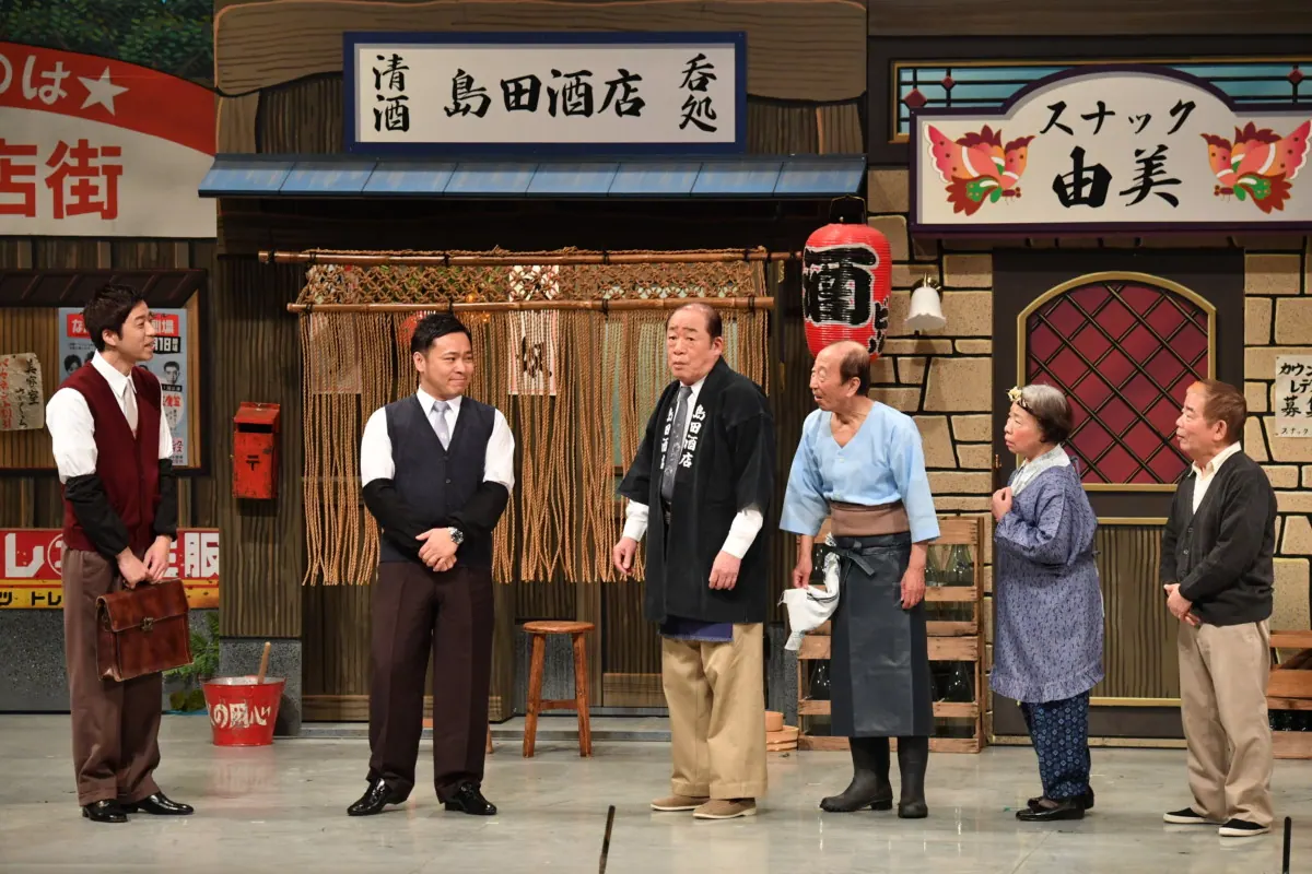 劇場 波乗亭 produced by 吉本興業落語・よしもとコメディを淡路島で上の画像1