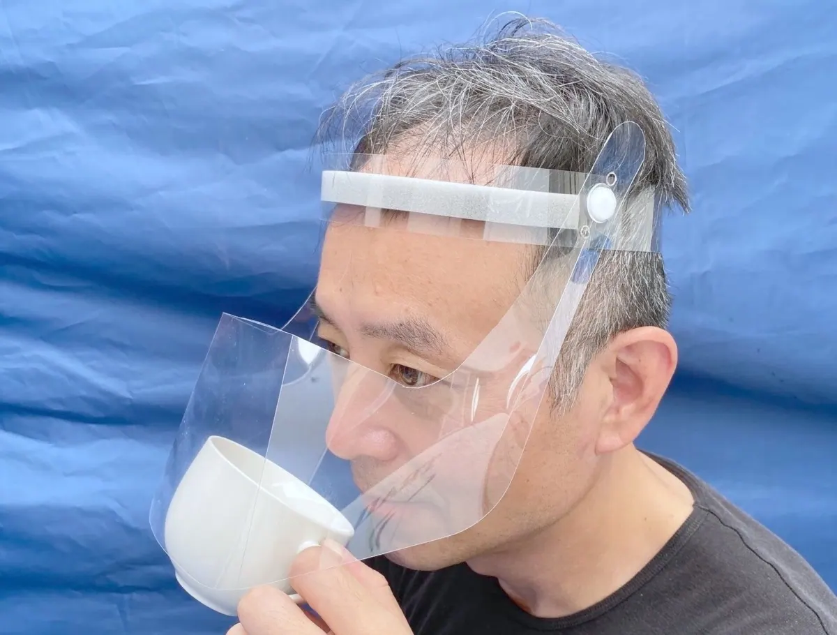 大阪のシスクルが安全面を優先した「飲食用マウスシールド」を開発!