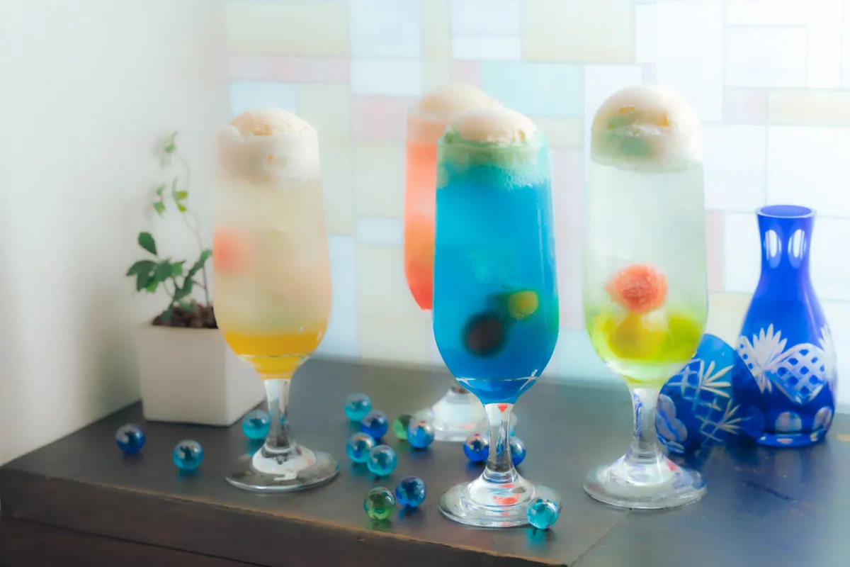 日本酒・米屋 蔵バル梅田|話題の“日本酒クリームソーダ”で夏を再発見!の画像2