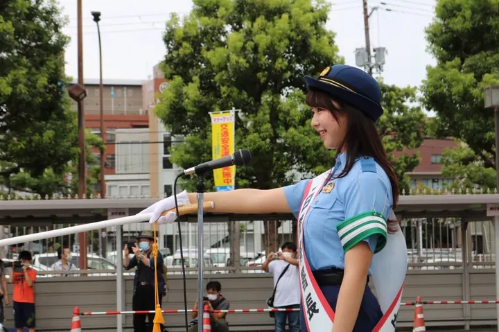 〝日本一美しい女子大生〟の長澤佳凜、大津警察一日署長に就任!の画像2