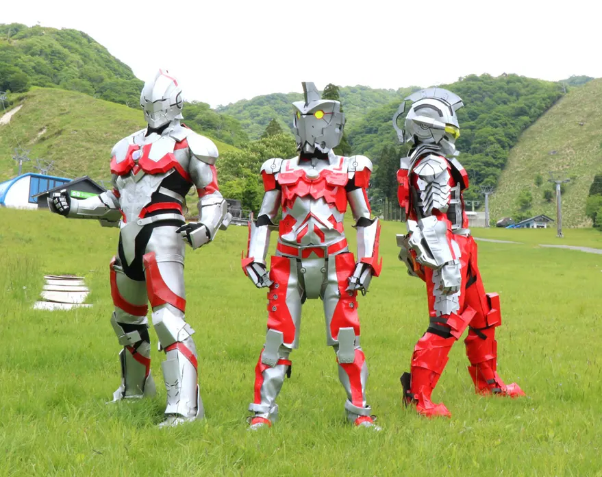 ウルトラマンや仮面ライダーになれる！【グランスノー奥伊吹】でコスプレ撮影会を開催