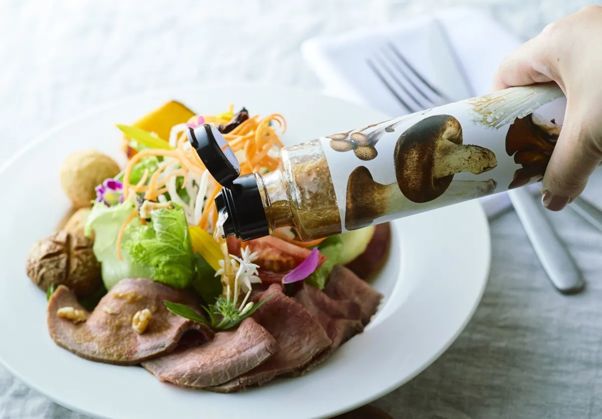 秋限定！旬の食材を使用した黒酢ドレッシングで食欲の季節を楽しむ🎵