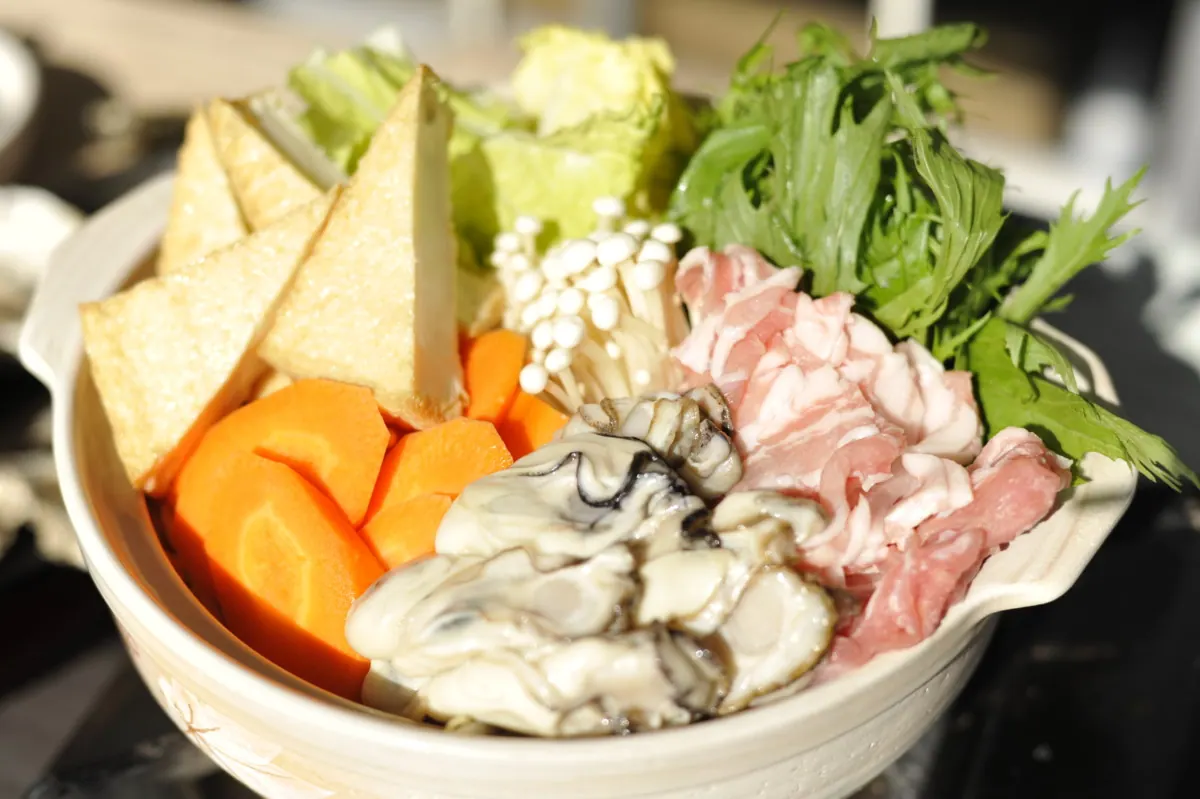 MARINE-Q|広々ウッドデッキで焼き&蒸し牡蠣食べ放題をスタート!の画像4
