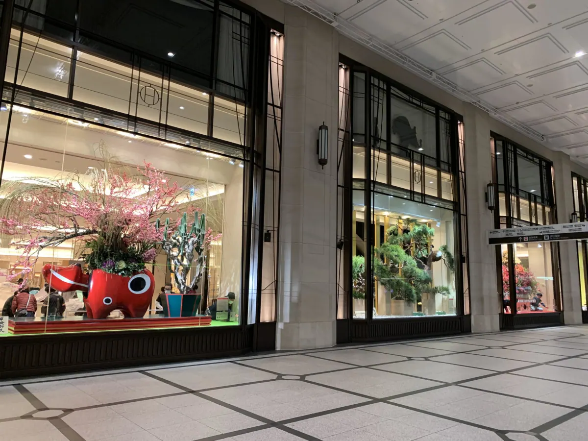 ウインドーを見て撮って“聴いて”楽しもう！〜阪急百貨店うめだ本店〜の画像1