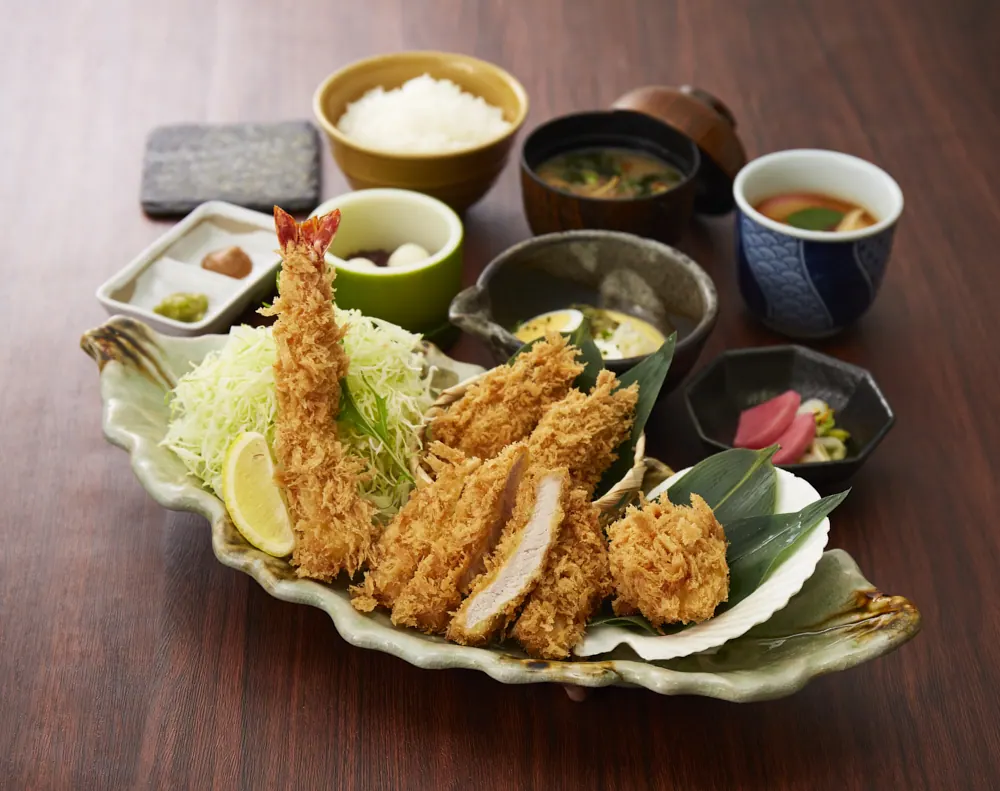 【かつアンドかつ】大人気の牡蠣&ホタテを使用！期間限定メニューが、めちゃうま！