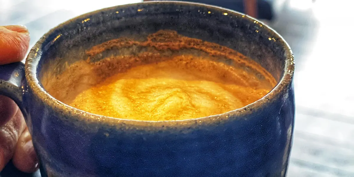 オーストラリア産のコーヒーと無添加サンドイッチを堪能できるバーが誕生！