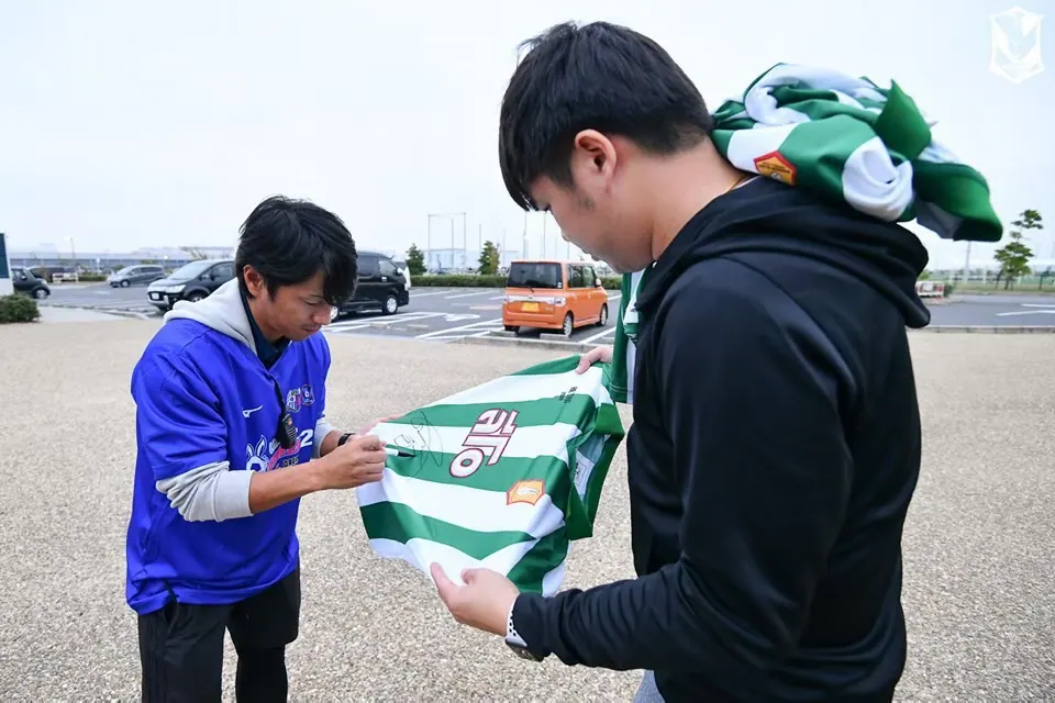 猿田浩得（J-GREEN堺）、プロサッカー選手の使命は関わる人達を幸せにすることの画像44