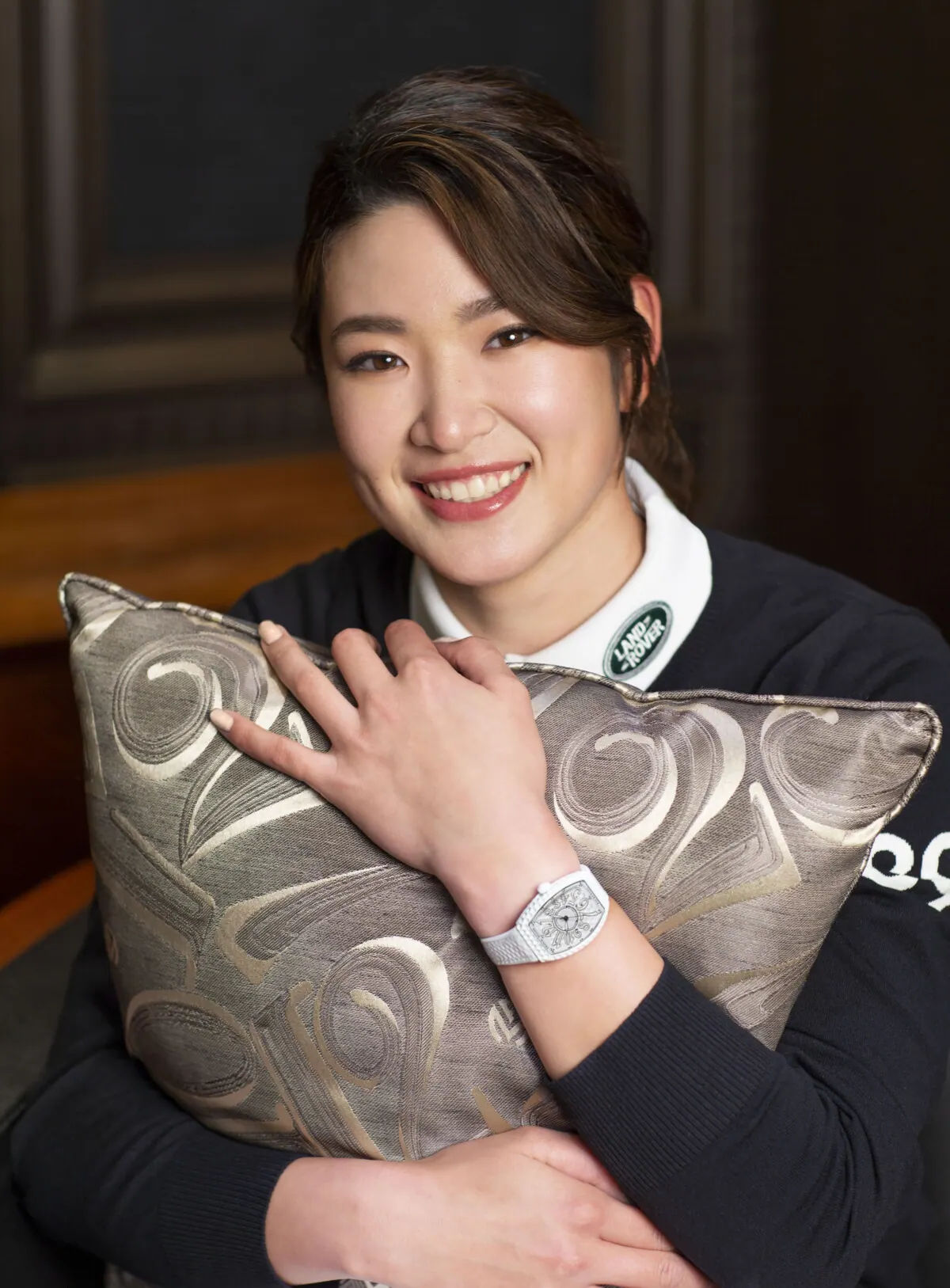 原英莉花&フランクミュラーが輝きを放つファッション性や付け心地もよいの画像2