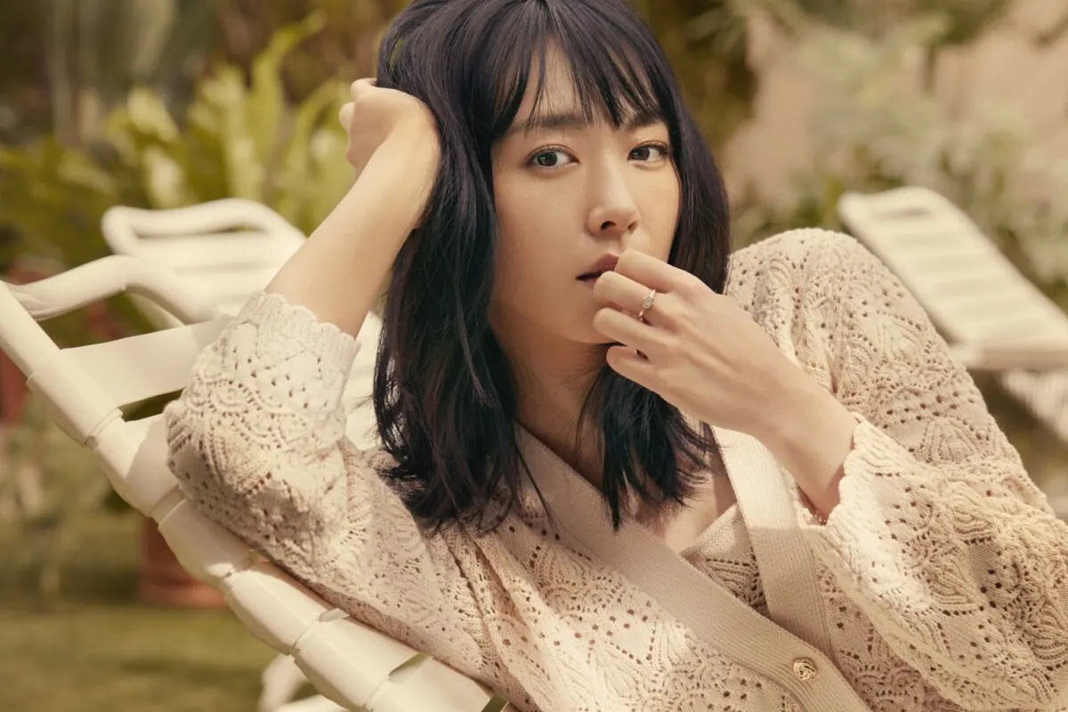 新垣結衣が着こなすGWコレクション。テーマは「強い意志」と「目覚め」