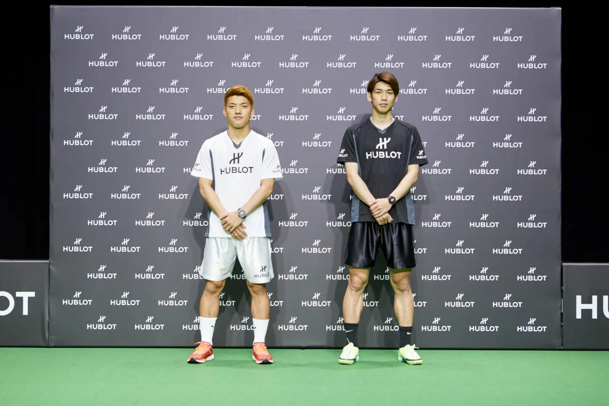 大迫勇也×堂安律 キックターゲットに挑戦!ウブロチャリティー企画の画像1