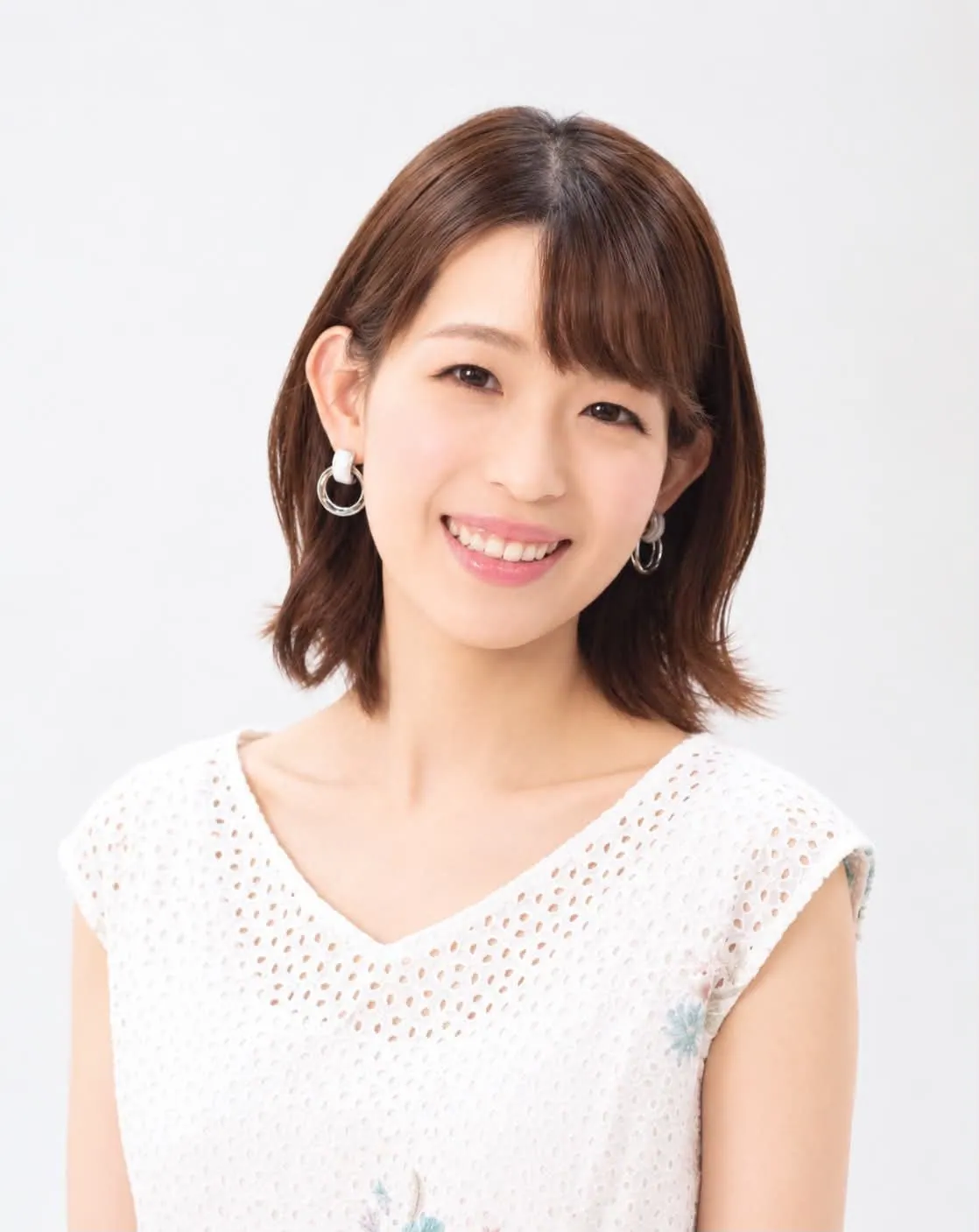 電子オルガン奏者の亀井杏菜